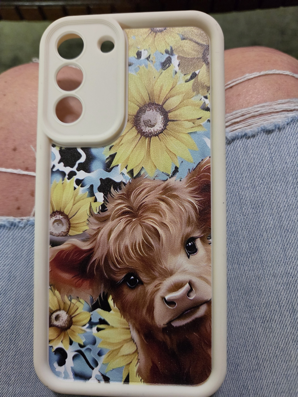 S22 Plus Cute Highland Cow Sunflower Phone Case - Cream Trim